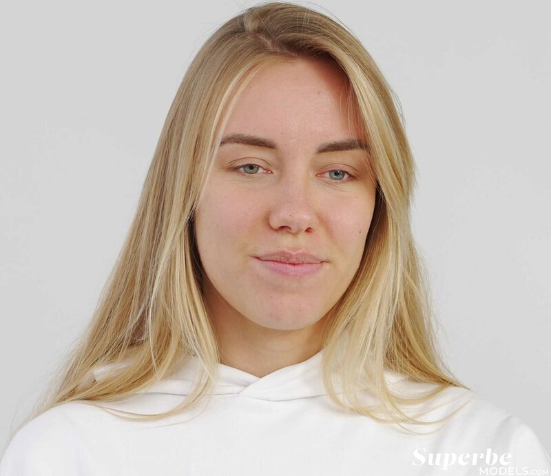 Яна, 18 лет, 4 размер груди